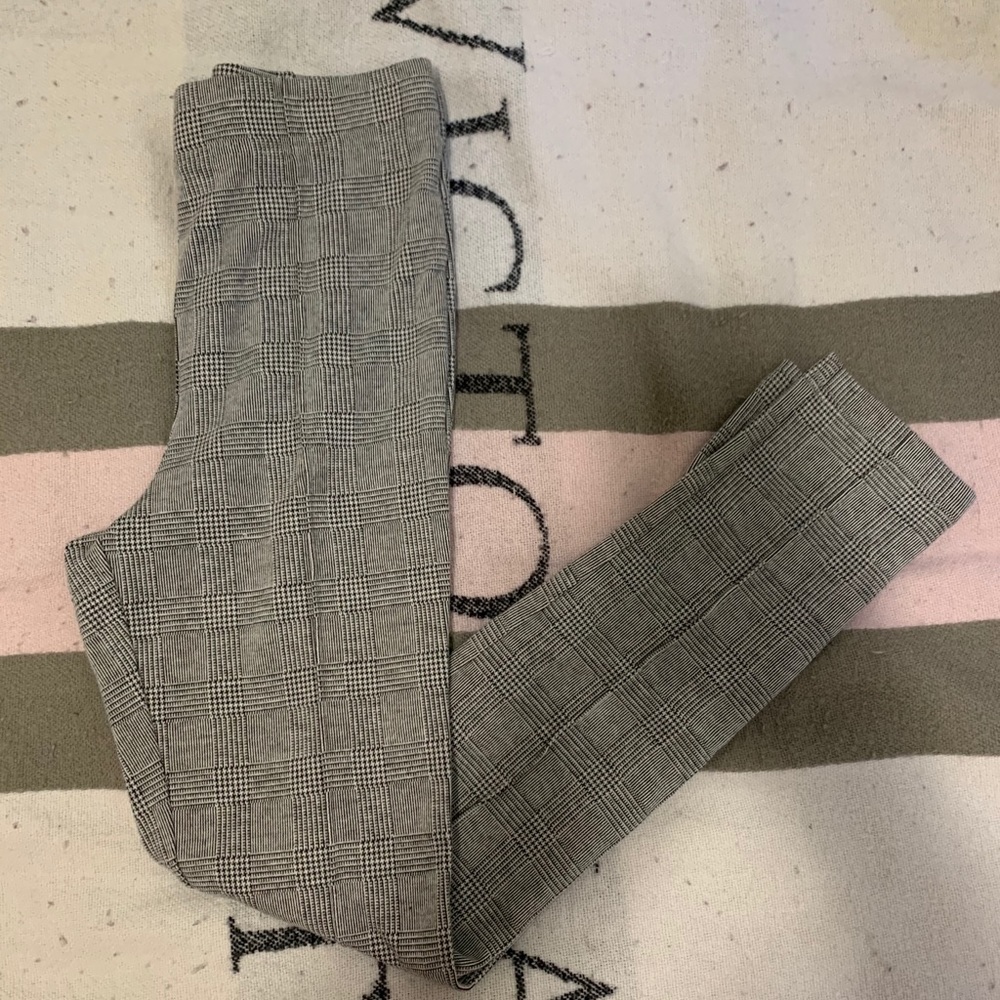 F21 Houndstooth pants